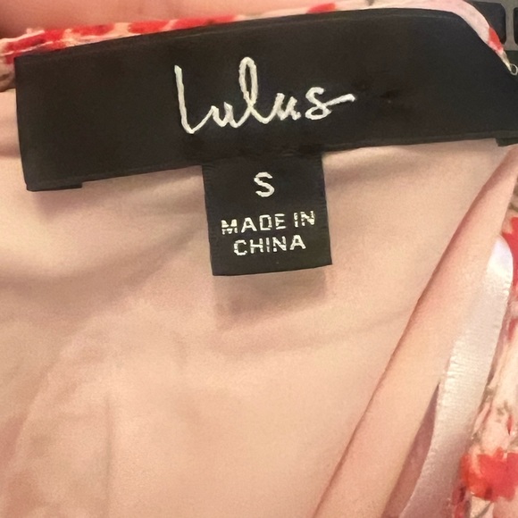 NWT Lulu’s Floral Print Ruched Short Sleeve Mini Dress - Picture 4 of 6